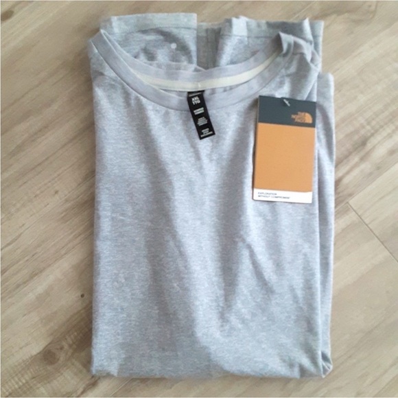 Gray Sleeveless Shirt by The North Face - Picture 6 of 8